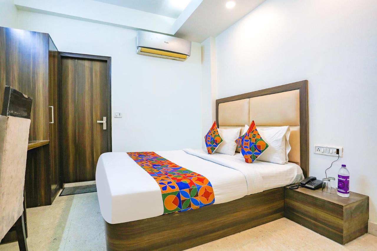 Fabhotel Jpm The Grand Bella - Nr Nehru Place Market 뉴델리 외부 사진